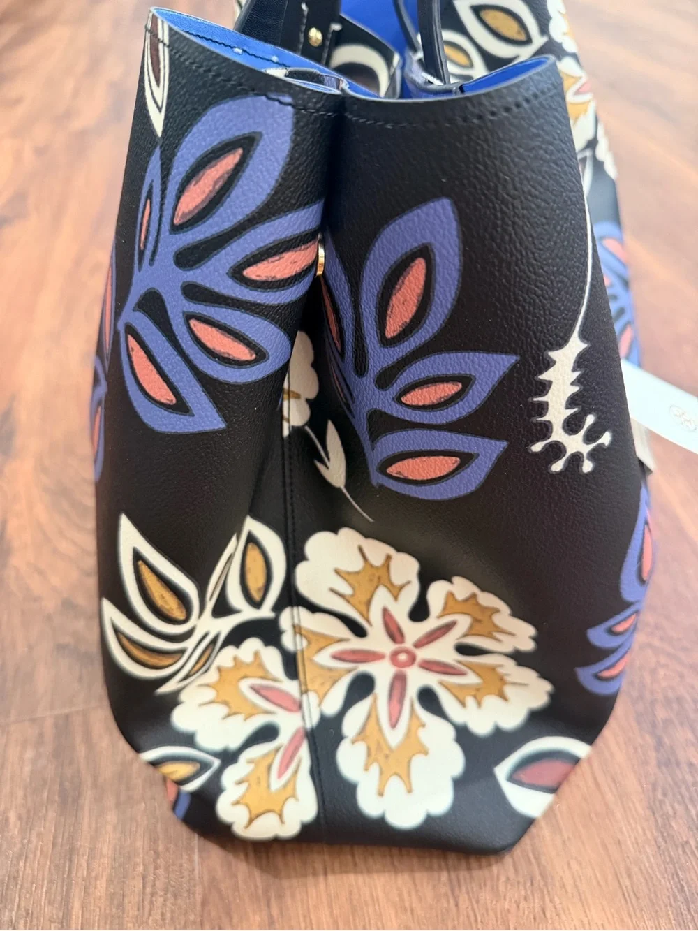 Tory Burch tory burch